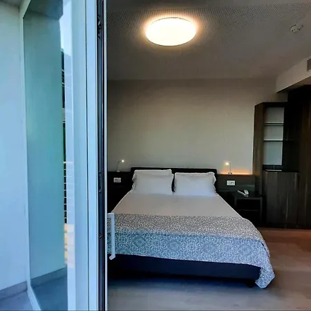 Grand Playa 4* Ліньяно-Сабб'ядоро
