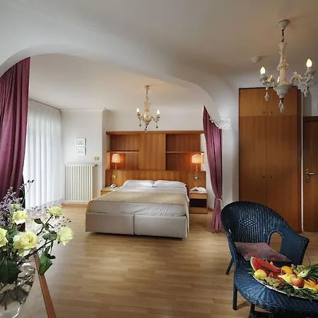 Grand Playa 4* Ліньяно-Сабб'ядоро