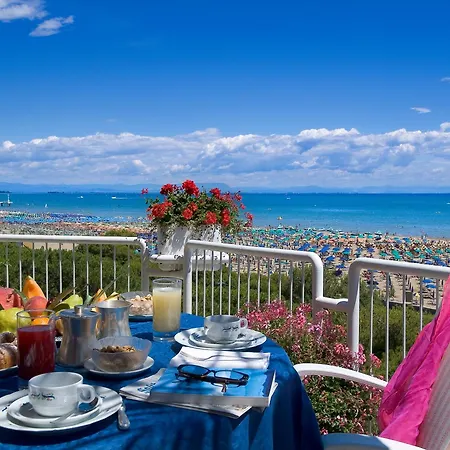 Готель Grand Playa 4*